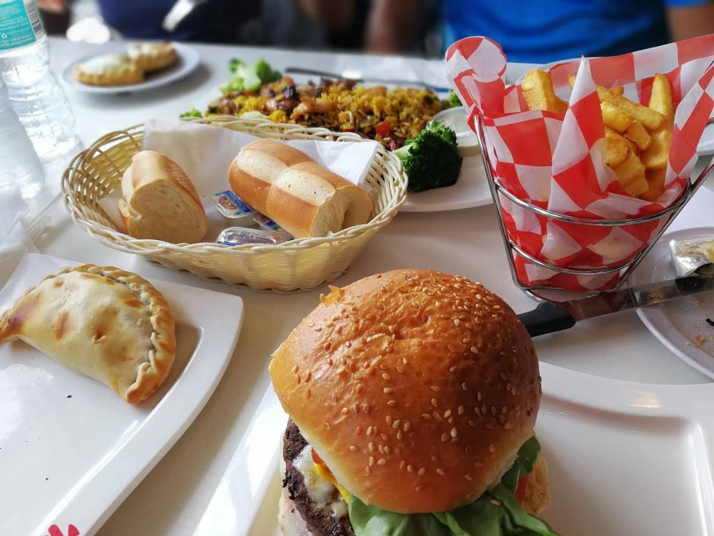 Manolo | restaurant | 7300 Collins Ave, Miami Beach, FL 33141, USA | 3058684381 OR +1 305-868-4381