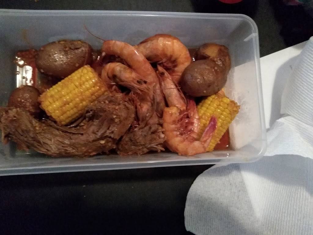 Tedz Seafood & Wings | restaurant | 3706 S Gessner Rd, Houston, TX 77063, USA | 7139528822 OR +1 713-952-8822