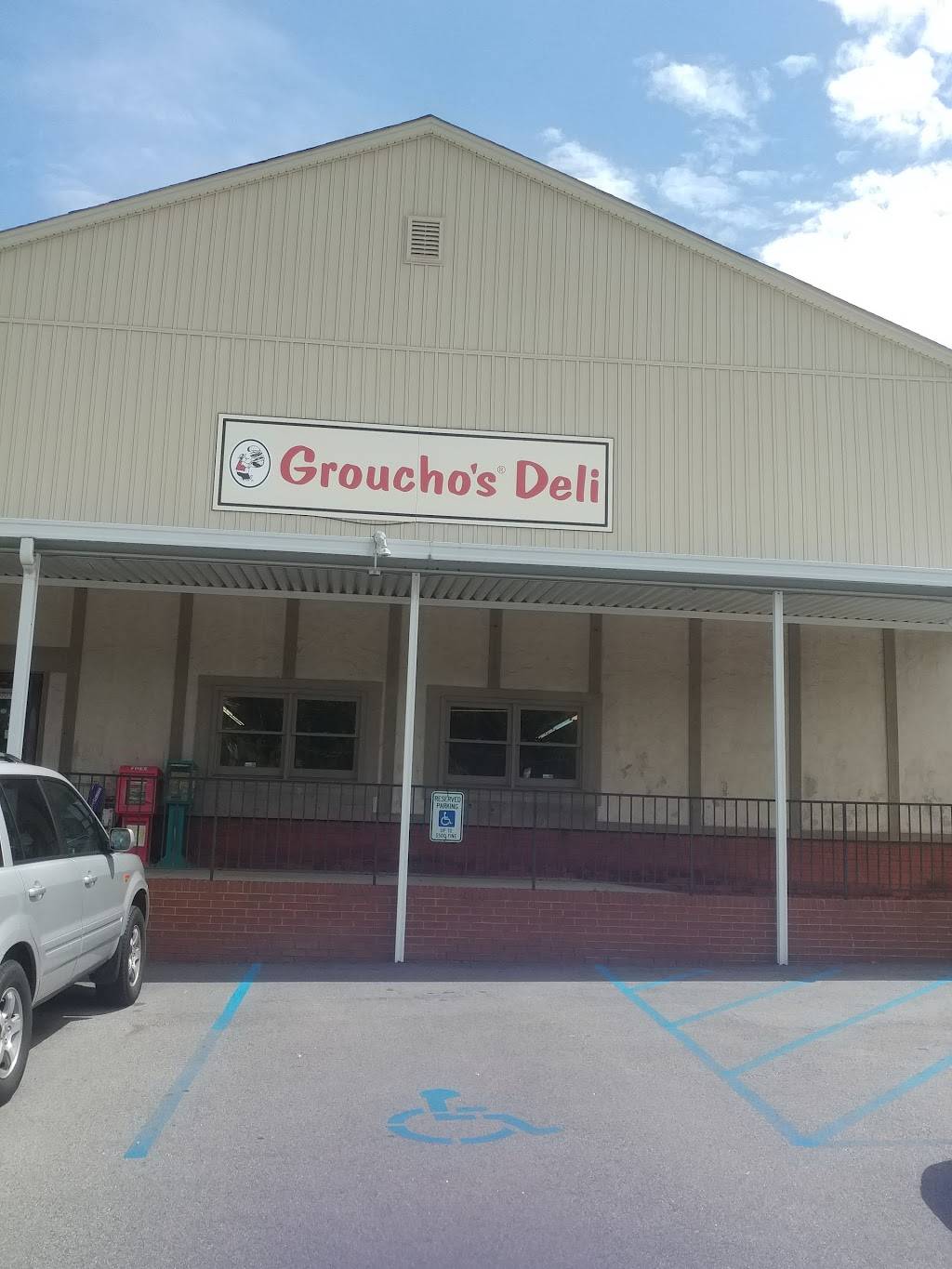 Grouchos Deli | meal takeaway | 117 1/2, E Main St, Lexington, SC 29072, USA | 8033568800 OR +1 803-356-8800