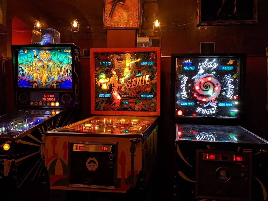 Olafs | restaurant | 6301 24th Ave NW, Seattle, WA 98107, USA | 2062976122 OR +1 206-297-6122