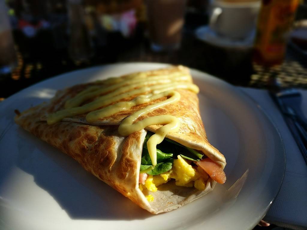 Crepes & Corks Restaurant & Wine Bar | cafe | 1328 Camino Del Mar, Del Mar, CA 92014, USA | 8588473382 OR +1 858-847-3382