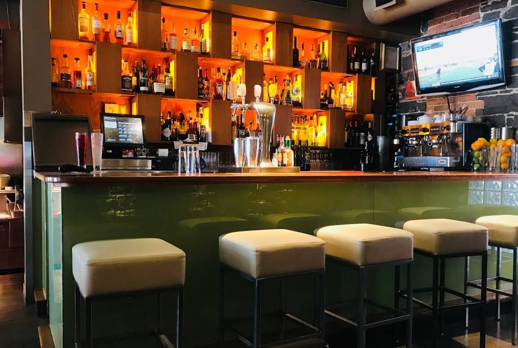 Wooden Heads Gourmet Pizza | restaurant | 192 Ontario St, Kingston, ON K7L 2Y8, Canada | 6135491812 OR +1 613-549-1812