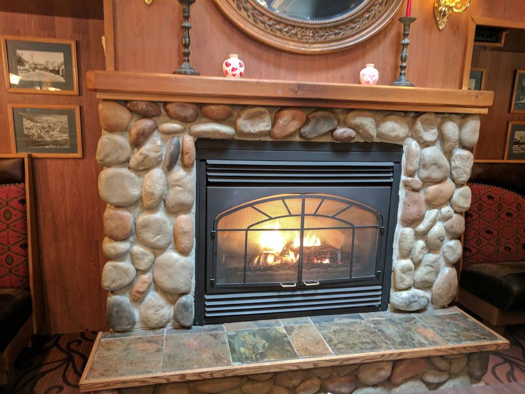 Buzz Inn Steakhouse | night club | 1801 Main St, Lake Stevens, WA 98258, USA | 4253779599 OR +1 425-377-9599