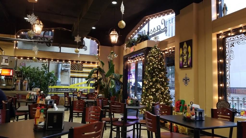 Lassalles New Orleans Deli | restaurant | 15 W 5th St, Tulsa, OK 74103, USA | 9185826652 OR +1 918-582-6652