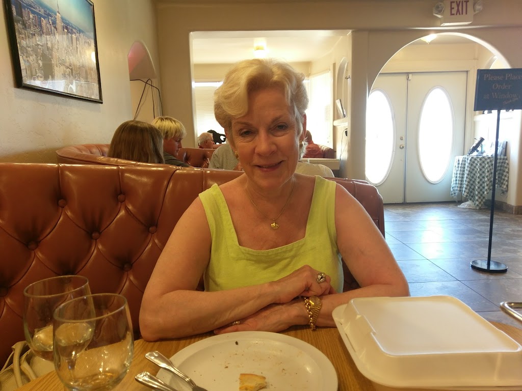 Qorris Restaurant | restaurant | 651 W Wickenburg Way, Wickenburg, AZ 85390, USA | 9286842002 OR +1 928-684-2002