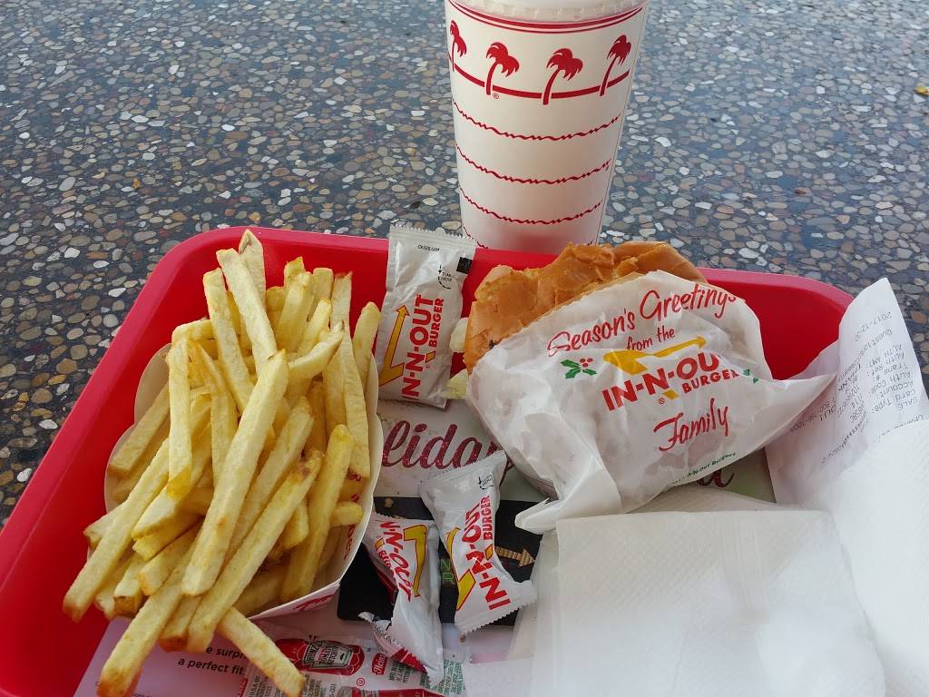 In-N-Out Burger | restaurant | 6634 Clay St, Riverside, CA 92509, USA | 8007861000 OR +1 800-786-1000