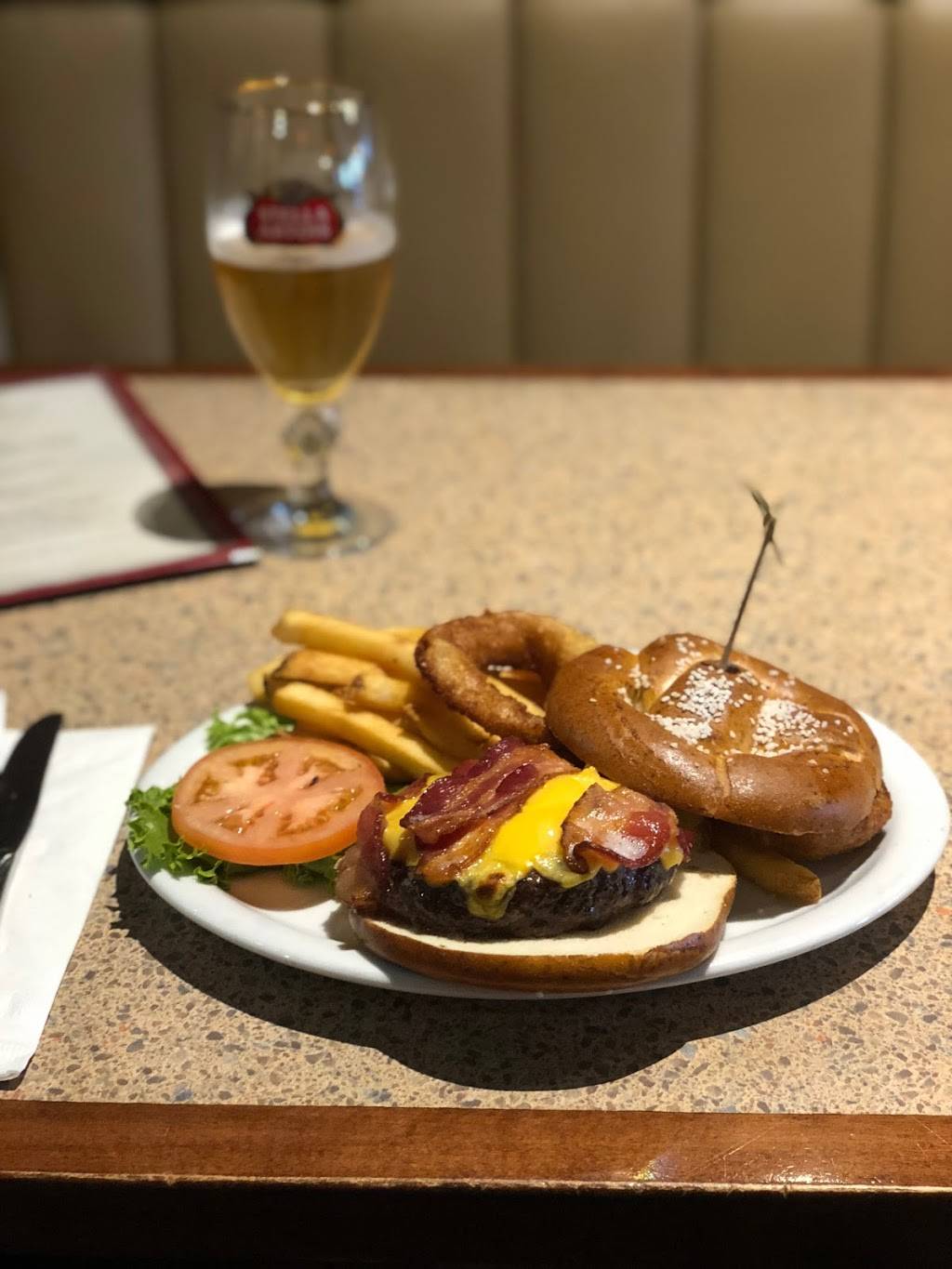 Old Street | restaurant | 92 E Main St, Smithtown, NY 11787, USA | 6319799073 OR +1 631-979-9073