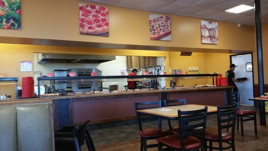Cicis | restaurant | 2724 8th Ave, Fort Worth, TX 76110, USA | 8179267401 OR +1 817-926-7401