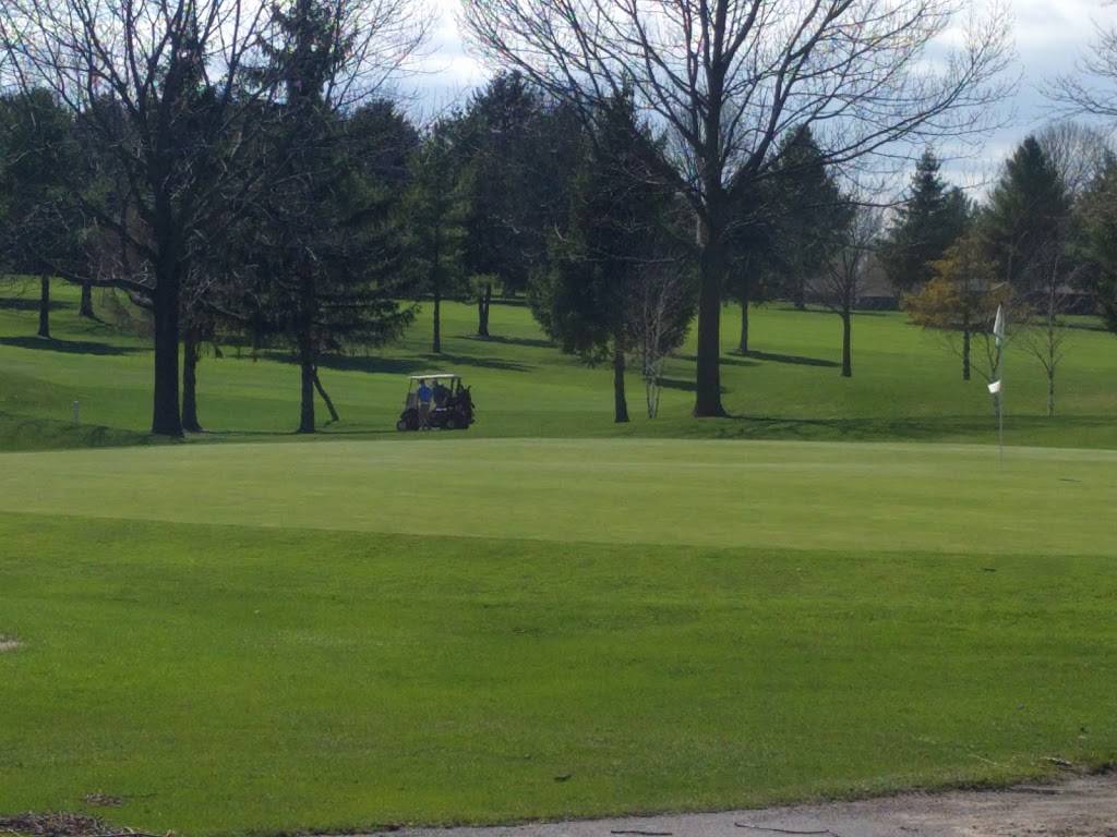 Sheboygan Town & Country Club | restaurant | W1945 Co Rd J, Sheboygan, WI 53083, USA | 9204672509 OR +1 920-467-2509