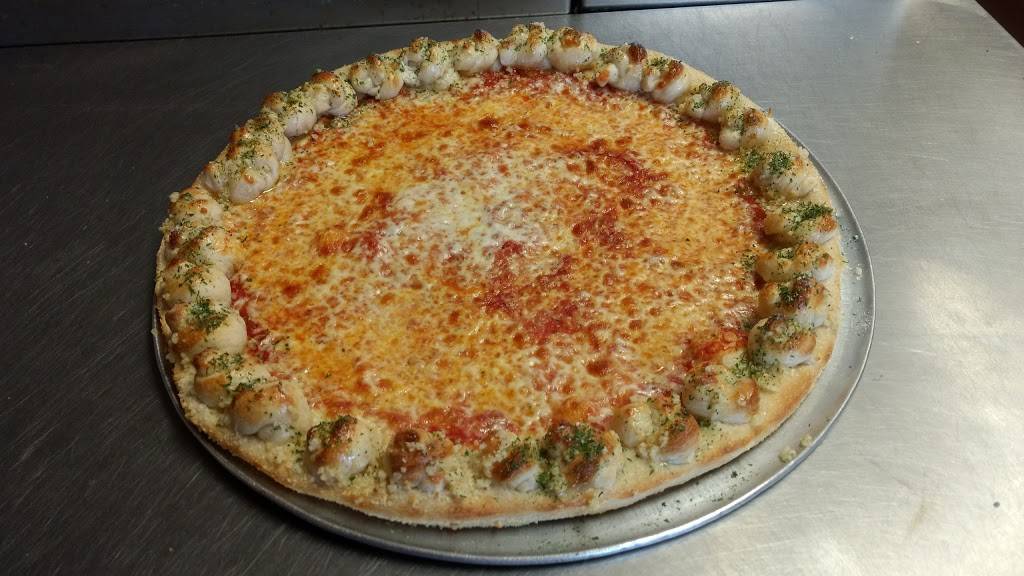 Matts Pizza | restaurant | 25 Gibbs Rd # 9, Coram, NY 11727, USA | 6314738423 OR +1 631-473-8423
