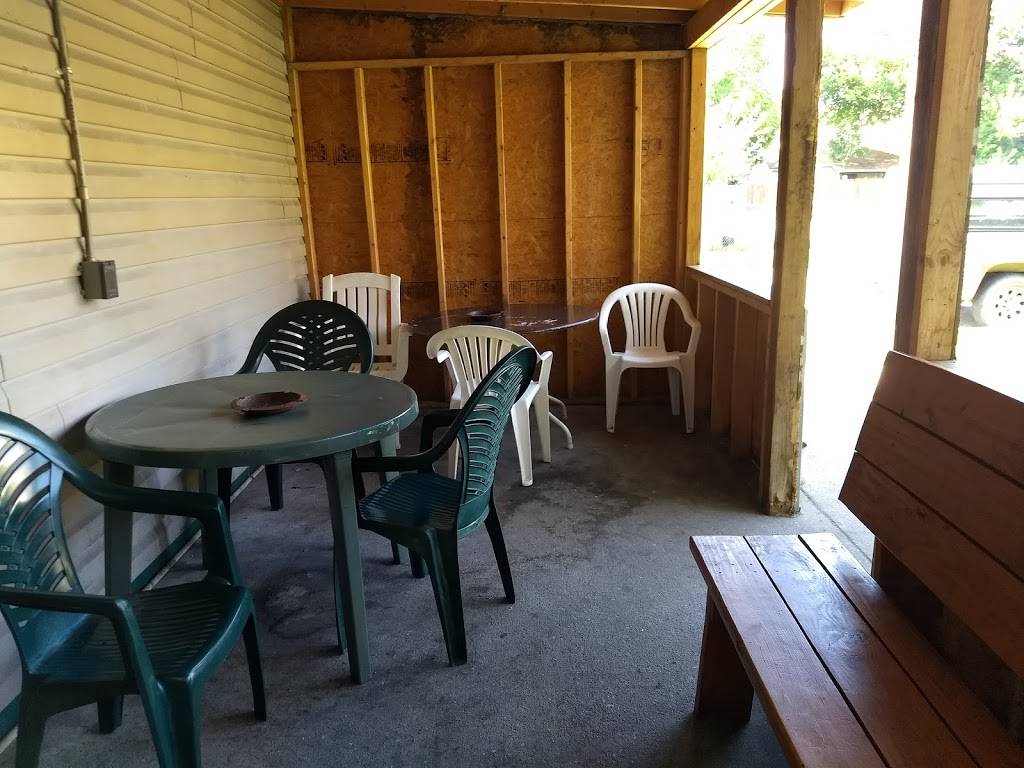 Clancys Pub and Pizza | restaurant | 901 East Ave, Erie, PA 16503, USA | 8144566151 OR +1 814-456-6151