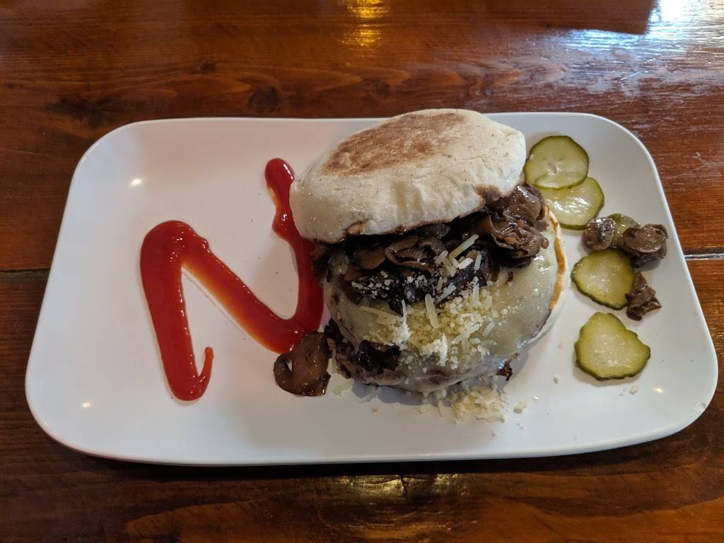 The Supply House | restaurant | 1647 2nd Ave, New York, NY 10028, USA | 6468613585 OR +1 646-861-3585