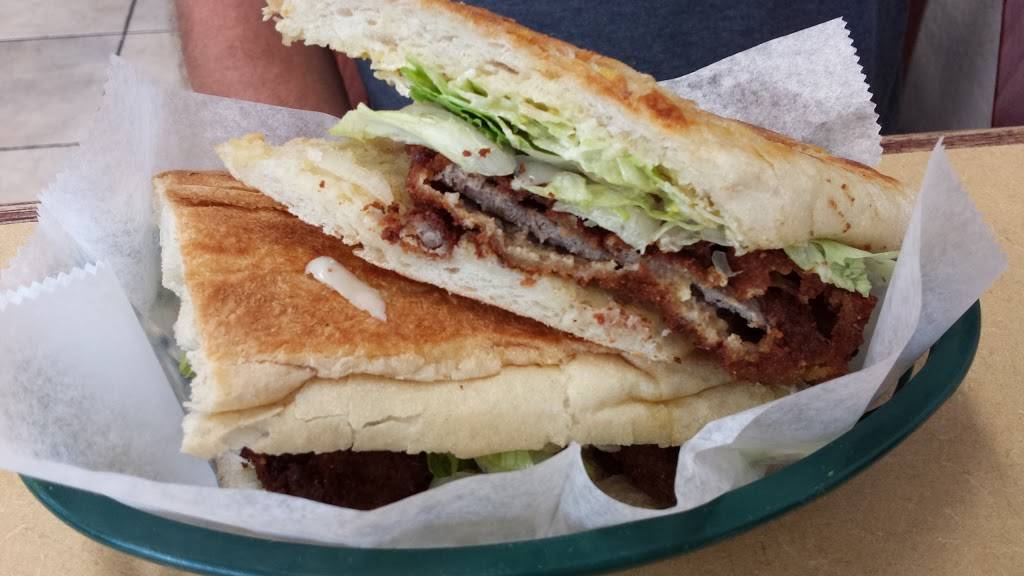 Plato Latino | restaurant | 202 E Bearss Ave, Tampa, FL 33613, USA | 8139687100 OR +1 813-968-7100