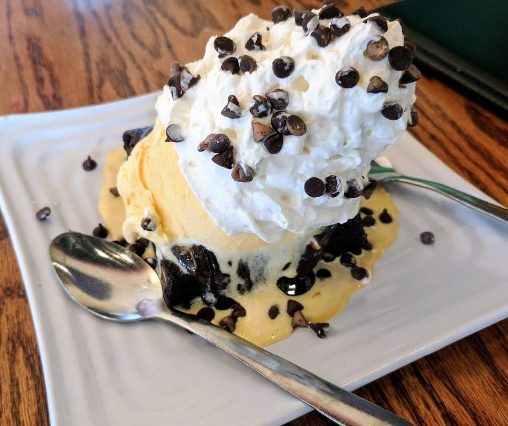 Flat Top Grill | restaurant | SHOPPES AT GRAND PRAIRIE, 5201 W War Memorial Dr, Peoria, IL 61615, USA | 3096939966 OR +1 309-693-9966