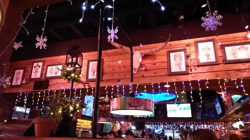 Texas Roadhouse | restaurant | 7039 S Westnedge Ave, Portage, MI 49002, USA | 2693237427 OR +1 269-323-7427