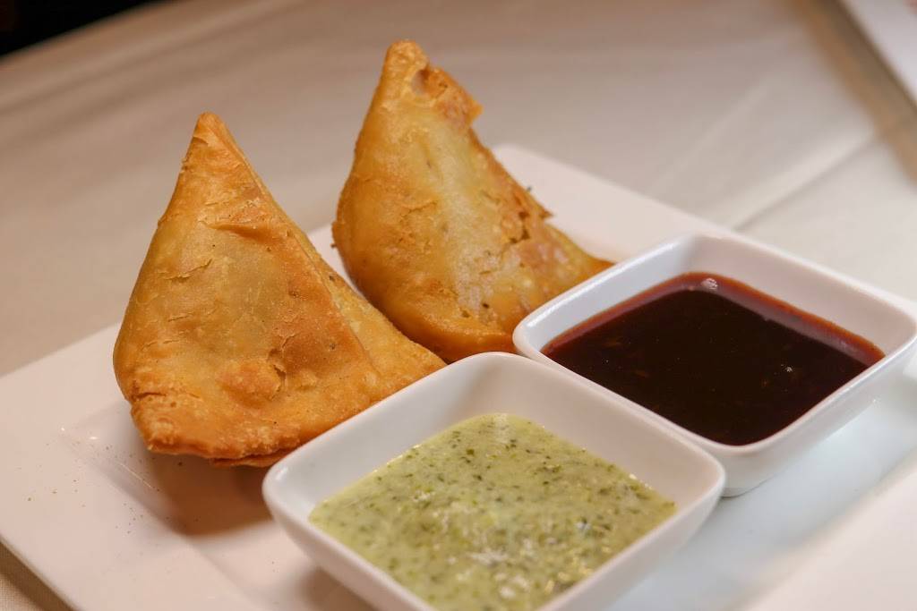 Spice Delight | meal takeaway | 63 Concord Ave, Belmont, MA 02478, USA | 6174847111 OR +1 617-484-7111