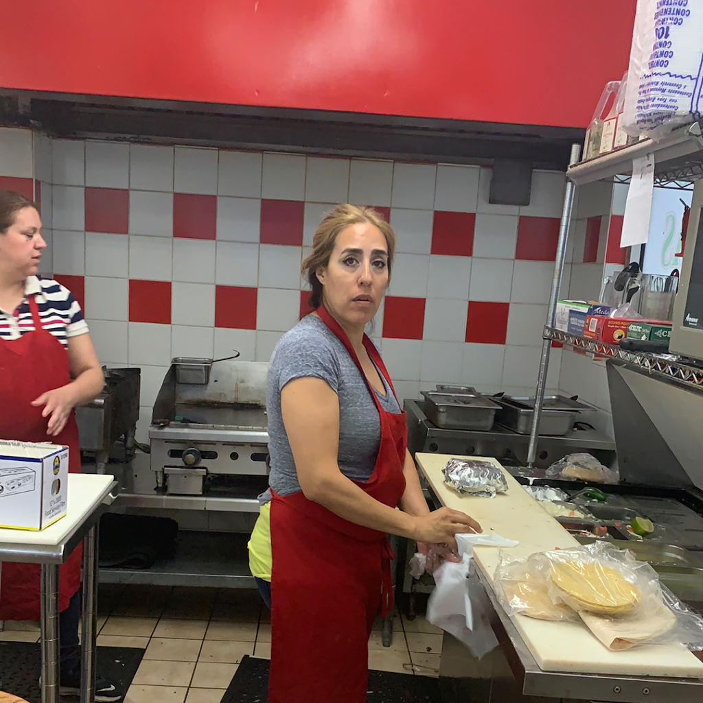 Veros Tacos | restaurant | 3553 W 159th St, Markham, IL 60428, USA | 7087334114 OR +1 708-733-4114