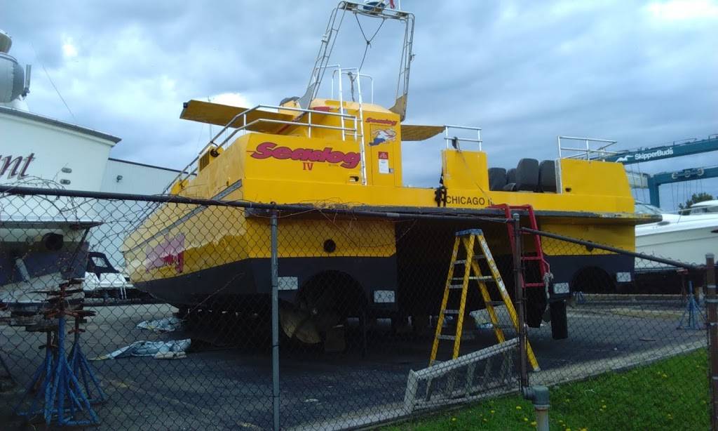 The Tropics | restaurant | 301 North Point Dr, Winthrop Harbor, IL 60096, USA | 8477460600 OR +1 847-746-0600