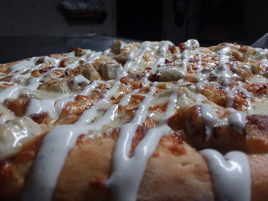 Club House Pizza | restaurant | 210 E Main St, Ney, OH 43549, USA | 4196582720 OR +1 419-658-2720