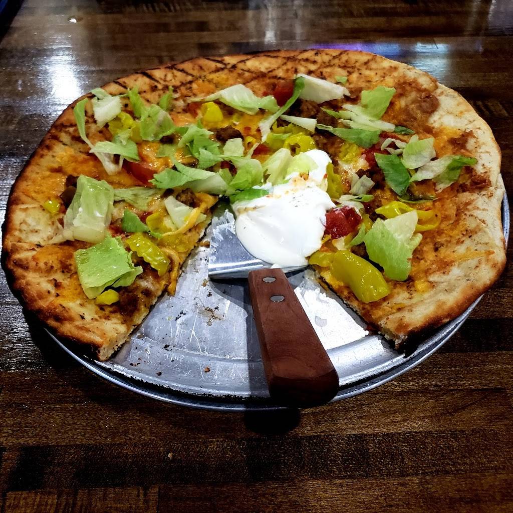 Pier Fifty-Three Open Air Bar & Brick Oven | restaurant | 7147 Lake Bluff Rd, Wolcott, NY 14590, USA | 3155871003 OR +1 315-587-1003