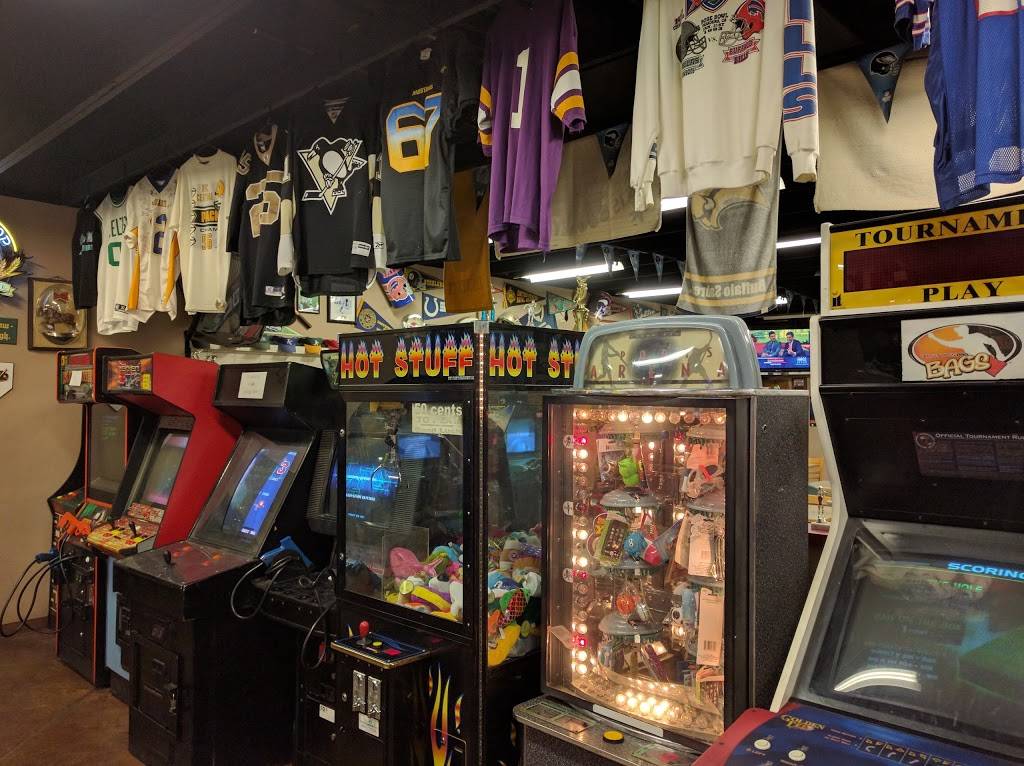 Triple Play | restaurant | 1570 W Duval Mine Rd, Green Valley, AZ 85614, USA | 5206257888 OR +1 520-625-7888