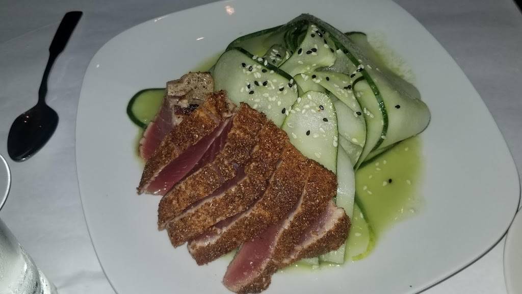 Tsunami | restaurant | 928 Cooper St, Memphis, TN 38104, USA | 9012742556 OR +1 901-274-2556