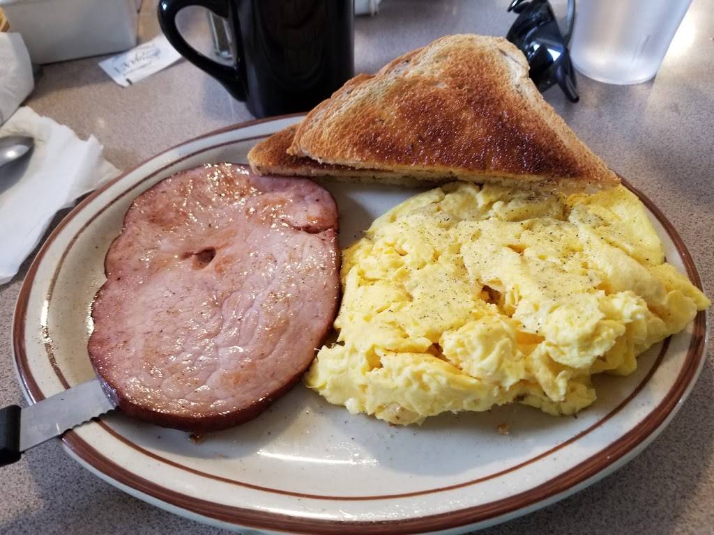 Getty Street Grill | restaurant | 1572 S Getty St, Muskegon, MI 49442, USA | 2317736388 OR +1 231-773-6388