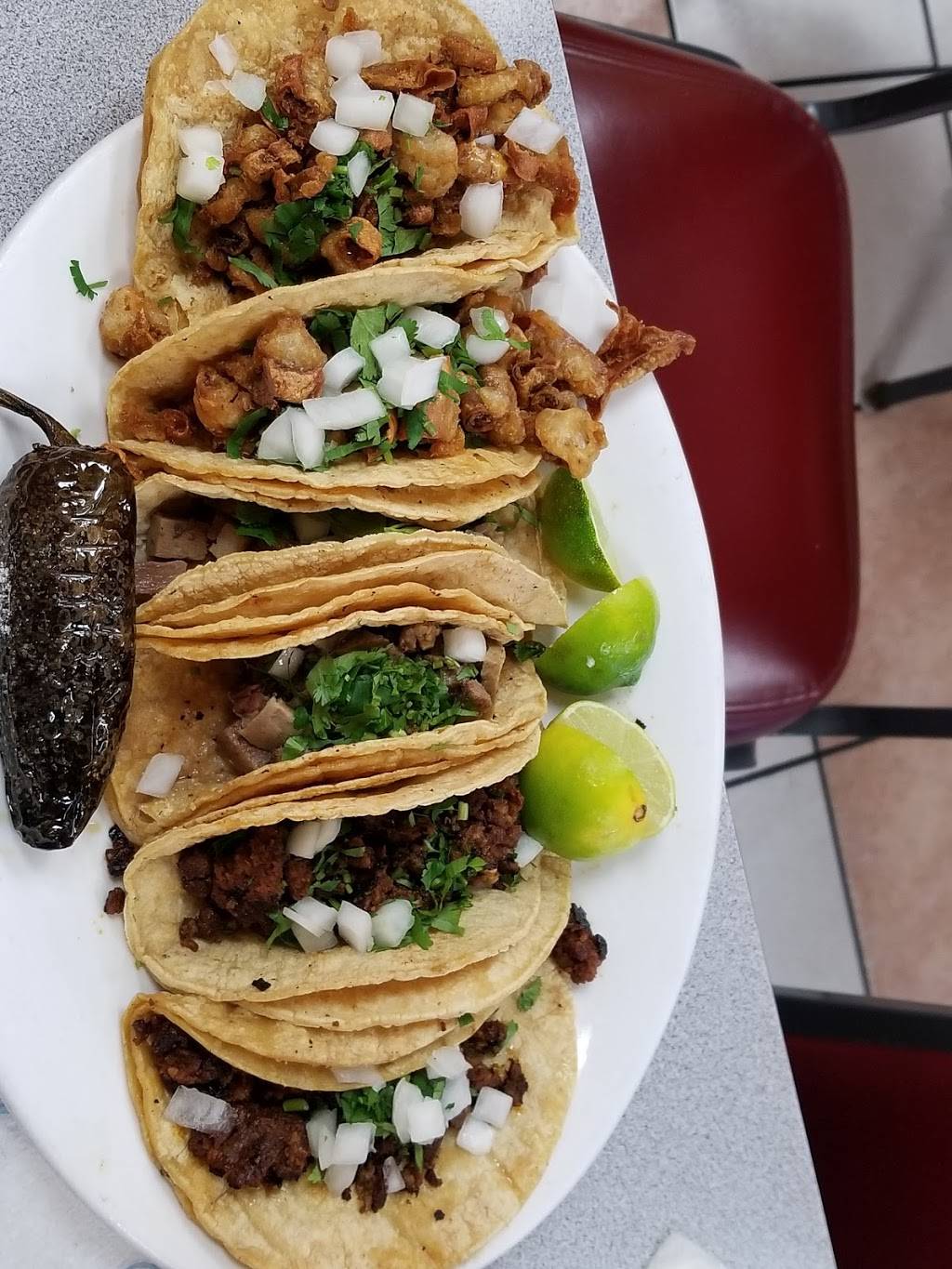 Taquería Sabor Queretano | restaurant | 4512 E Washington Ave #7, Madison, WI 53704, USA | 6082490877 OR +1 608-249-0877