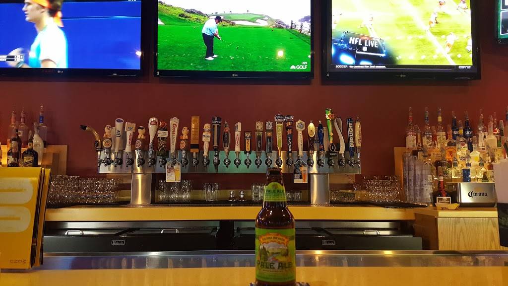 Buffalo Wild Wings | restaurant | 5433 Mayfield Rd, Lyndhurst, OH 44124, USA | 4406059464 OR +1 440-605-9464