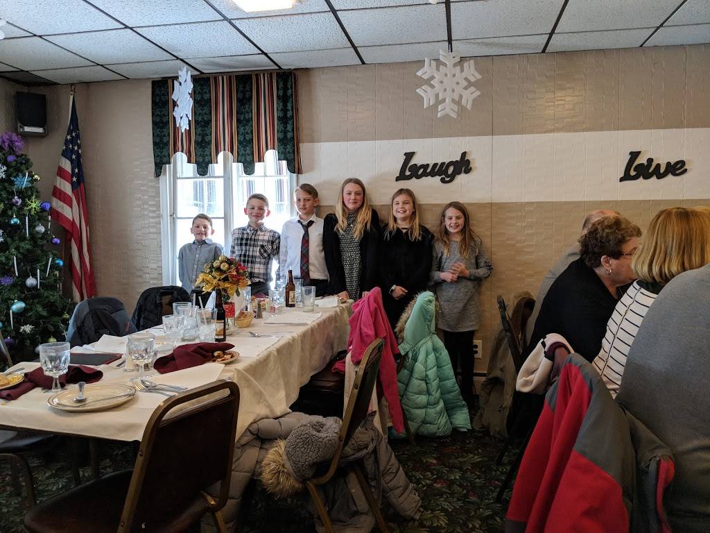 Maples Supper Club | restaurant | 1401 Shooting Park Rd, Peru, IL 61354, USA | 8152231938 OR +1 815-223-1938