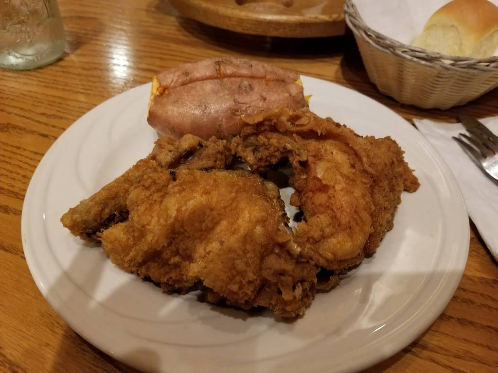 Des Dutch Essenhaus | restaurant | 176 N Market St, Shreve, OH 44676, USA | 3305672212 OR +1 330-567-2212