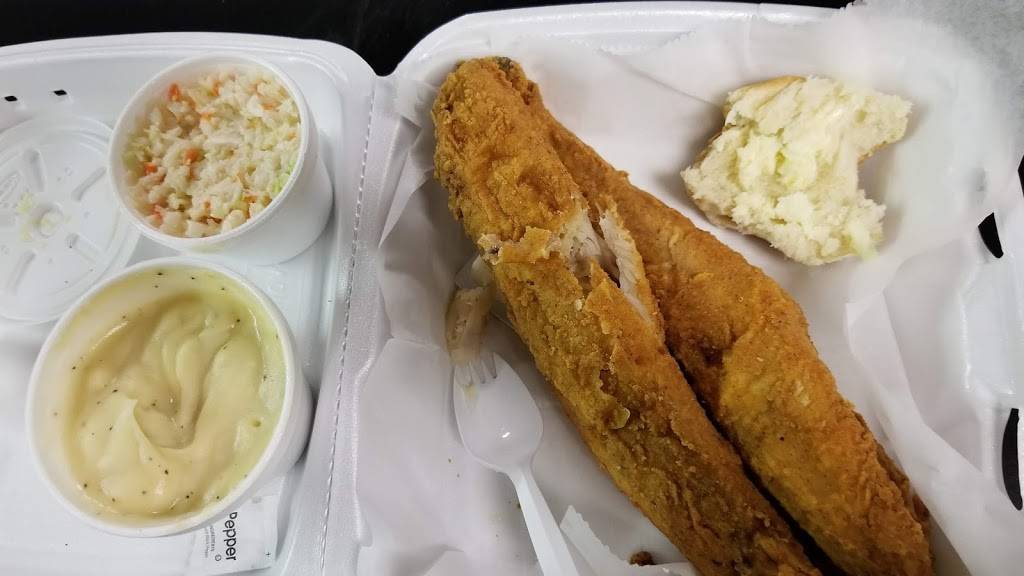 Porters Fried Chicken | restaurant | 3628 S Big Bend Blvd, St. Louis, MO 63143, USA | 3147812097 OR +1 314-781-2097