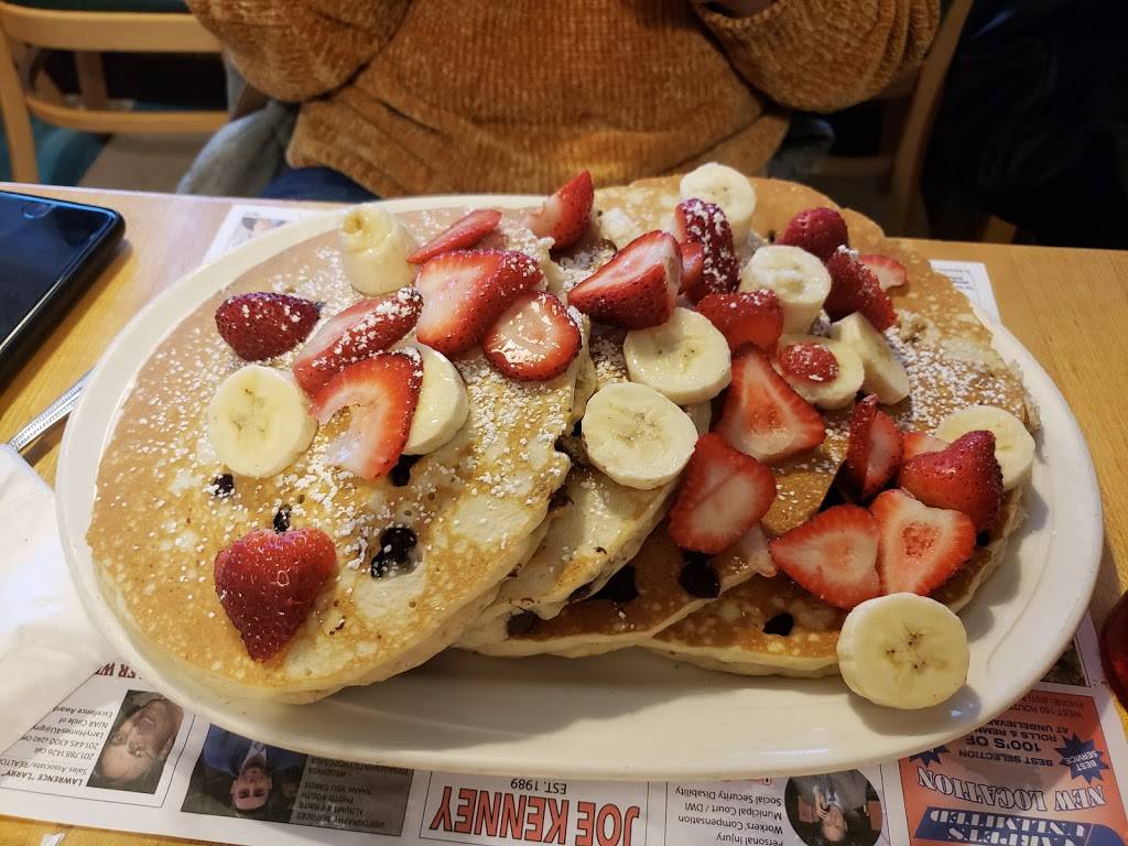 Country Pancake House | restaurant | 140 E Ridgewood Ave, Ridgewood, NJ 07450, USA | 2014448395 OR +1 201-444-8395