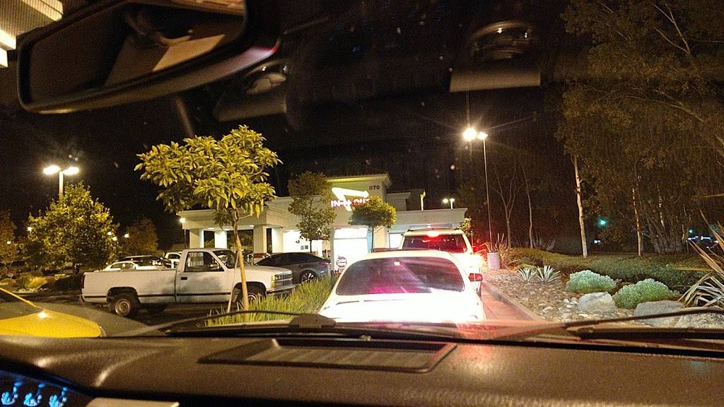 In-N-Out Burger | restaurant | 1170 W Branch St, Arroyo Grande, CA 93420, USA | 8007861000 OR +1 800-786-1000