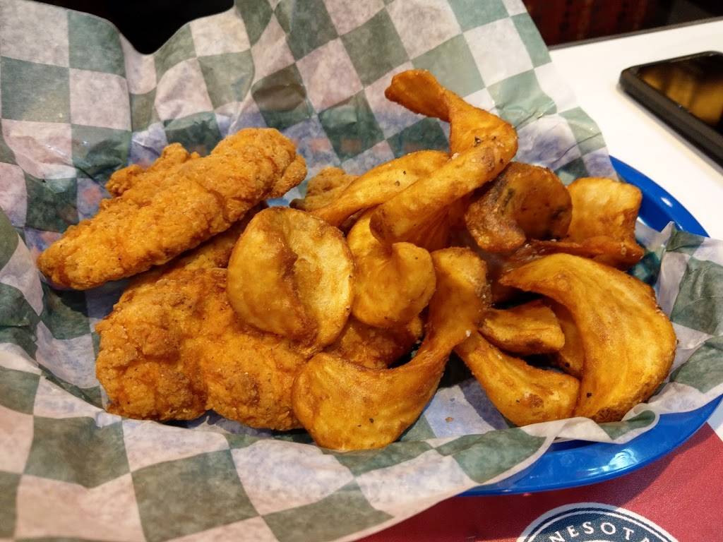 Benchwarmers Bar & Grill | restaurant | 1895 NW 9th St, Corvallis, OR 97330, USA | 5412301596 OR +1 541-230-1596