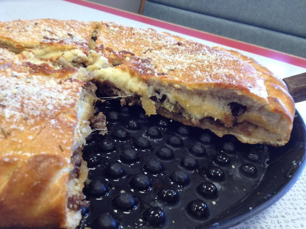 Pats Pizza | restaurant | 1713 Pulaski Hwy, Bear, DE 19701, USA | 3028325500 OR +1 302-832-5500