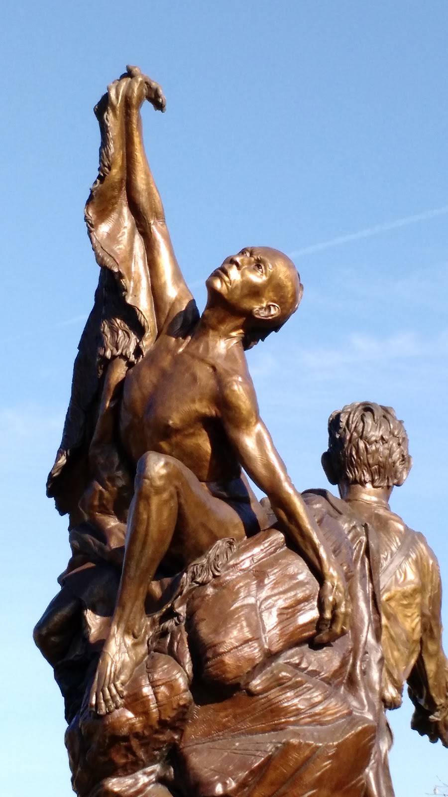 Alfanos Pizzeria & Italian Restaurant | restaurant | 801 S 4th St, Oregon, IL 61061, USA | 8157322774 OR +1 815-732-2774