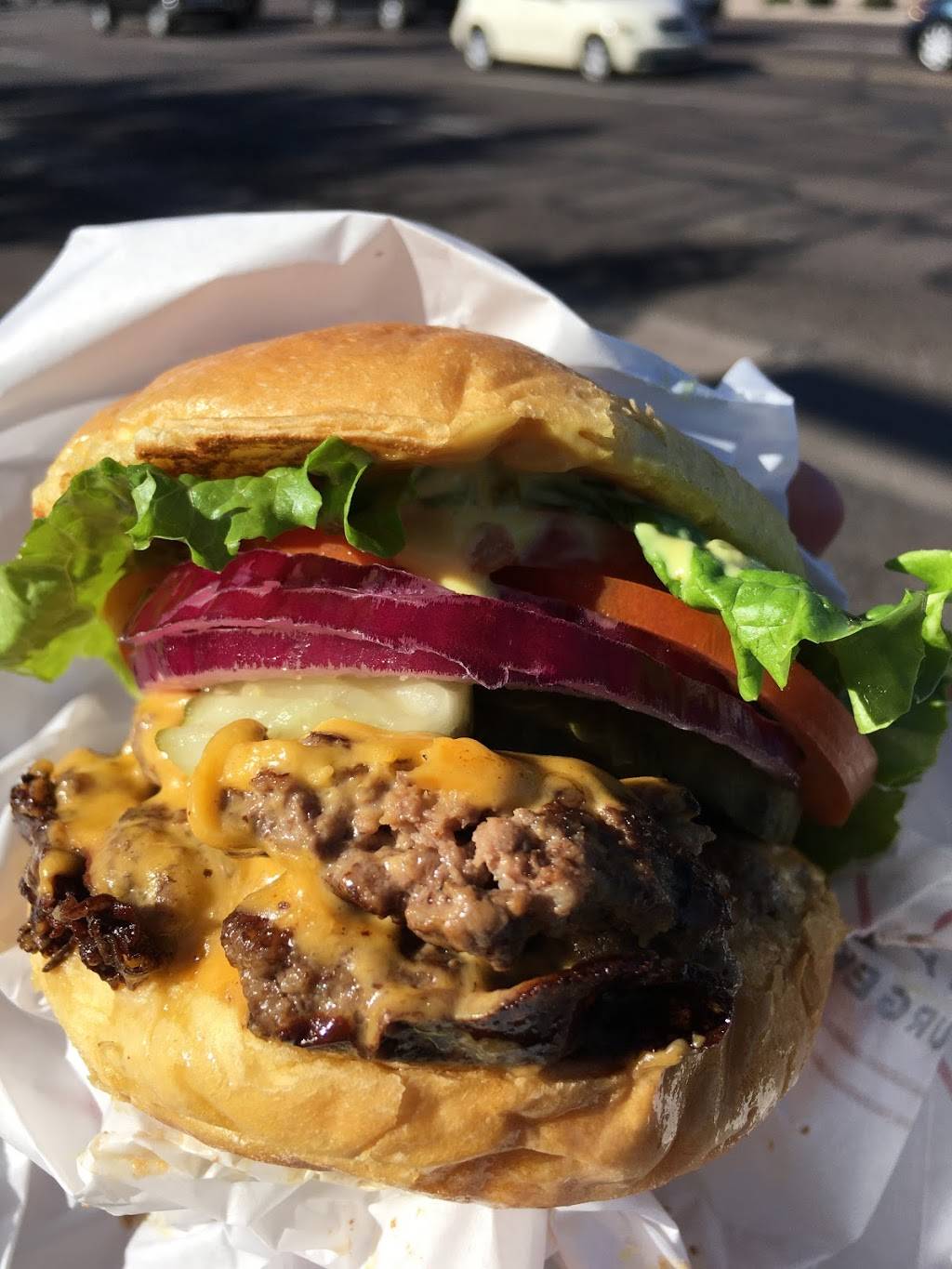 Smashburger | Delivery & Takeout Available | restaurant | 1949 E Camelback Rd, Phoenix, AZ 85016, USA | 6022790757 OR +1 602-279-0757
