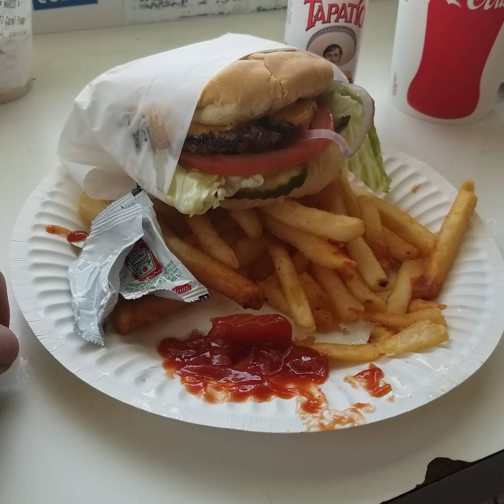 TK Burgers | restaurant | 110 Pacific Coast Hwy, Huntington Beach, CA 92648, USA | 7149603238 OR +1 714-960-3238