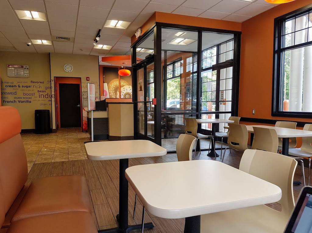 Dunkin | bakery | 323 Centre Ave, Abington, MA 02351, USA | 7818717301 OR +1 781-871-7301