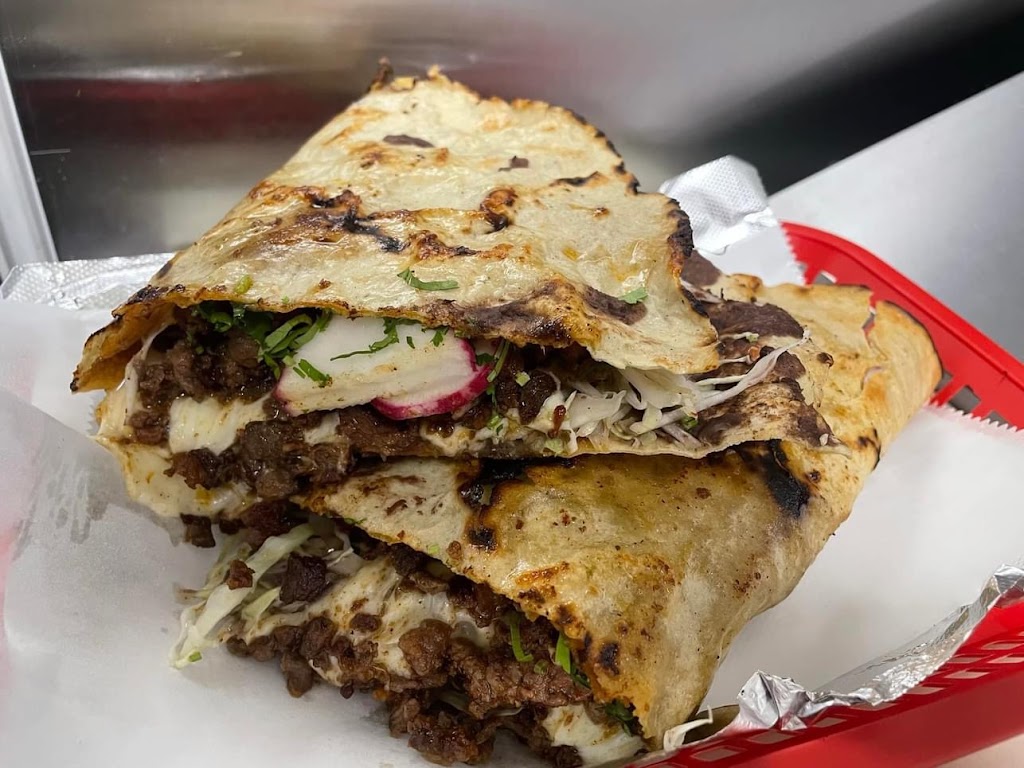 Taquería La Oaxaqueña Foods #2 | restaurant | 2101 E Market St, Greensboro, NC 27401, USA | 3363278895 OR +1 336-327-8895