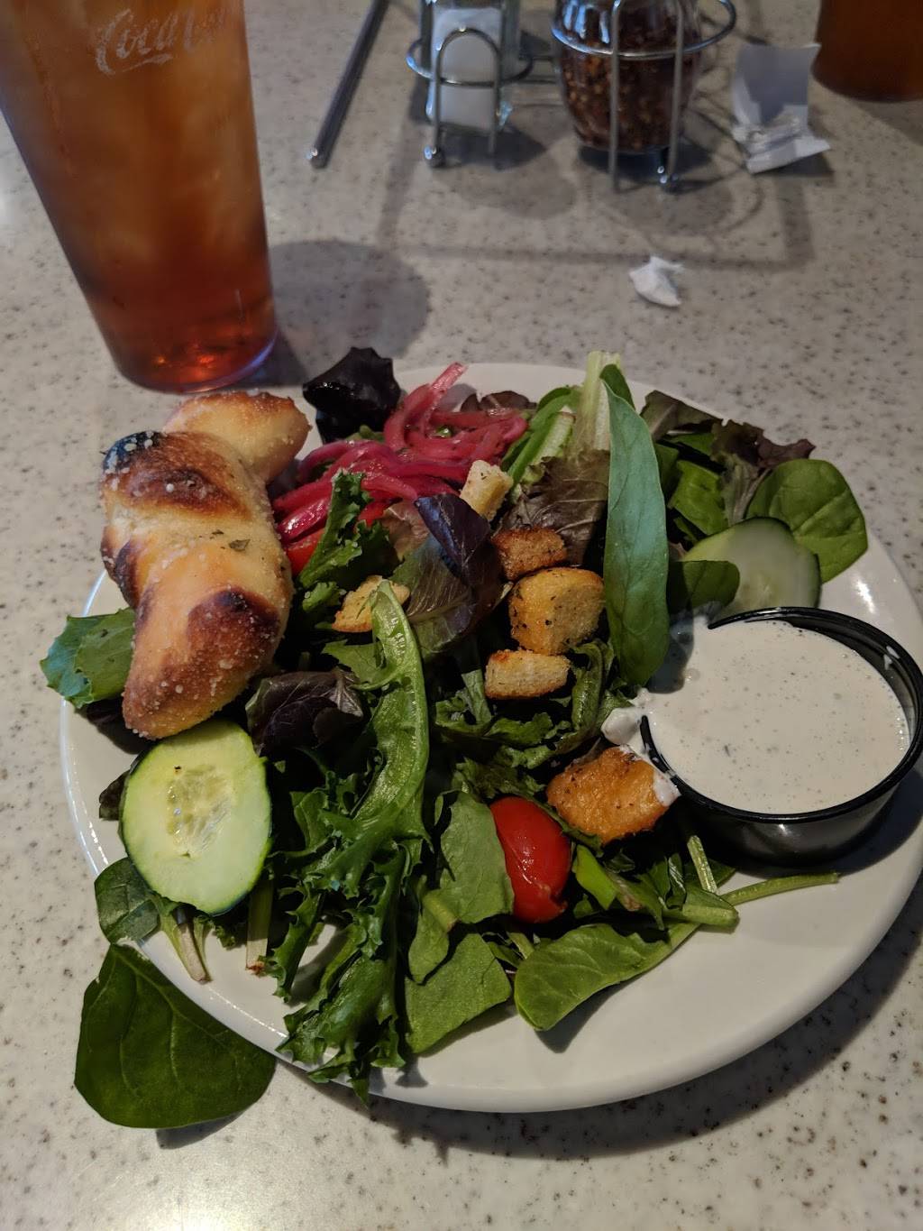 Oggis Pizza & Brewing Co | restaurant | 18810 Soledad Canyon Rd, Santa Clarita, CA 91351, USA | 6612527883 OR +1 661-252-7883