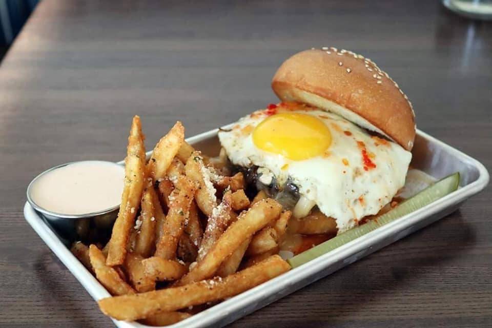 Whiskey River Ingersoll | restaurant | 2301 Ingersoll Ave, Des Moines, IA 50312, USA | 5157774200 OR +1 515-777-4200