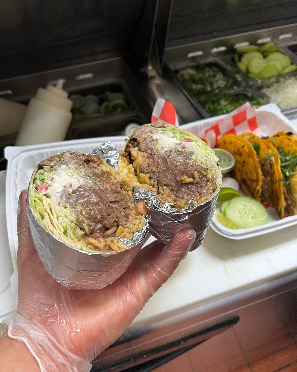 Taqueria los jarochos | restaurant | 2301 Dorsey Rd #100, Glen Burnie, MD 21061, USA | 4104413979 OR +1 410-441-3979