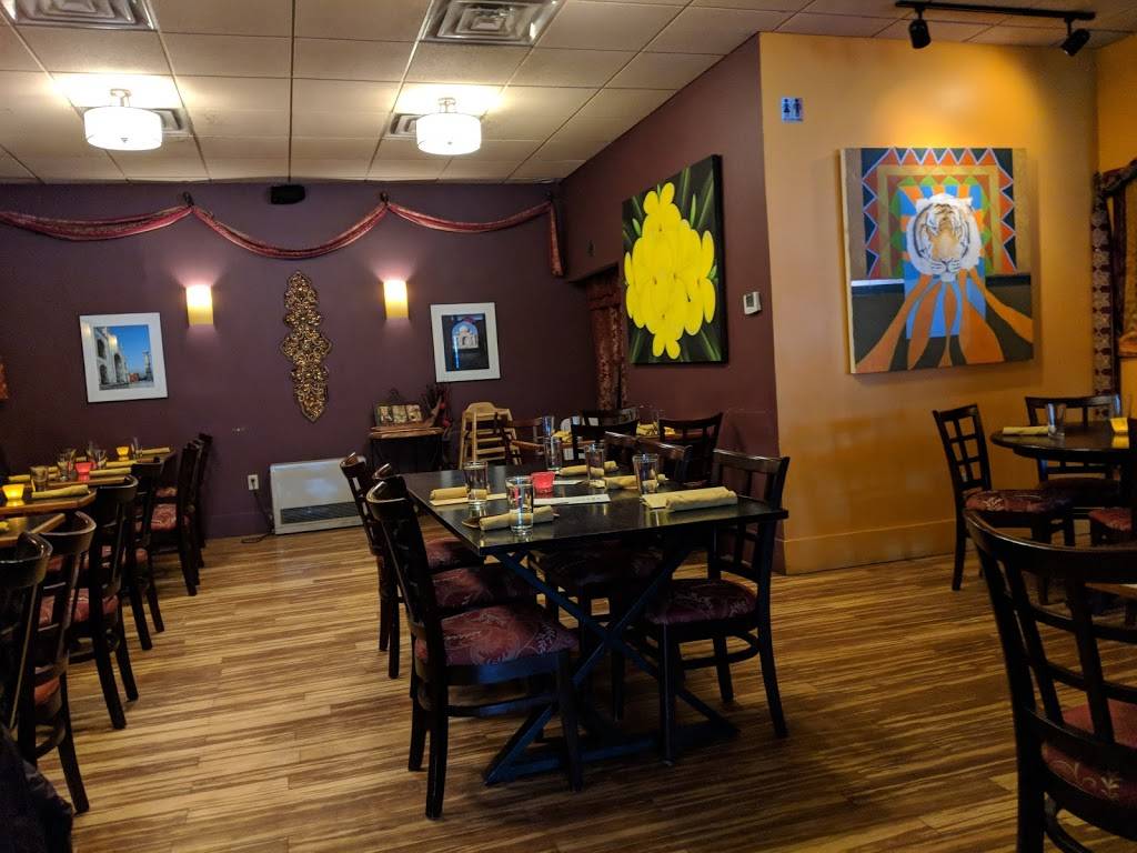 Tulsi Indian Restaurant | restaurant | 20 Walker St, Kittery, ME 03904, USA | 2074519511 OR +1 207-451-9511