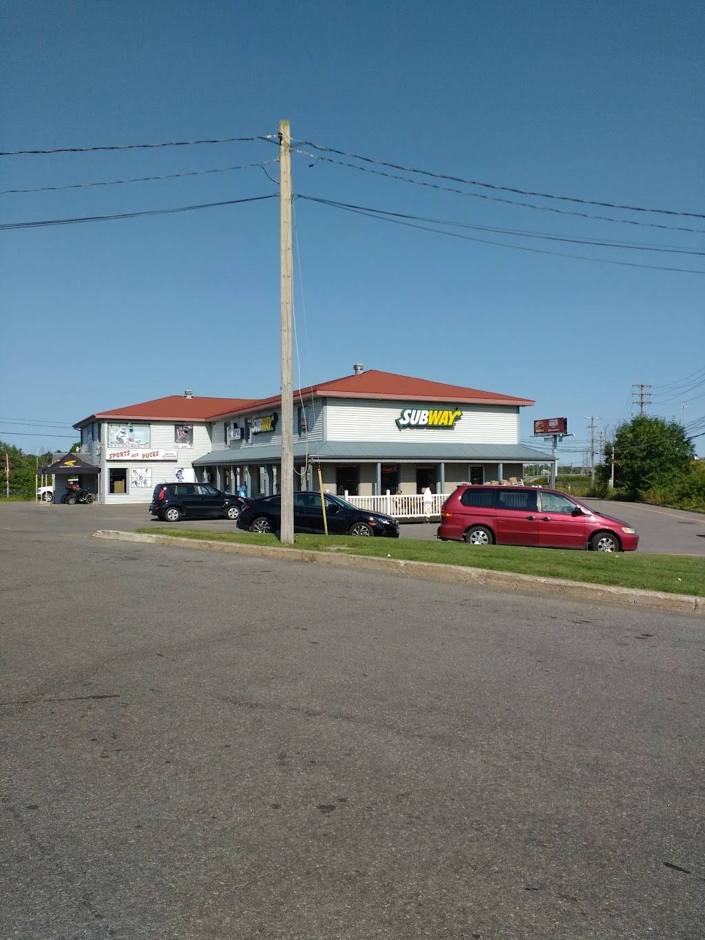 Subway | restaurant | 8 Boulevard de la Salette, Saint-Jérôme, QC J7Y 5C8, Canada | 4505302626 OR +1 450-530-2626