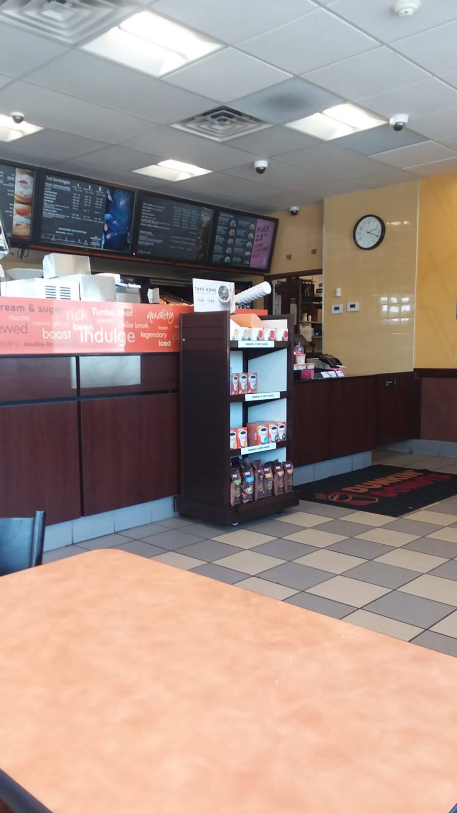 Dunkin | bakery | 634 Centre St, Brockton, MA 02302, USA | 5084275730 OR +1 508-427-5730