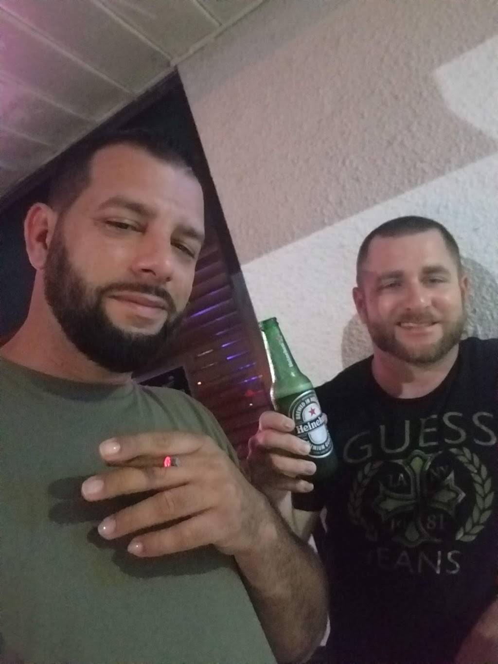 Connollys Sports Bar & Grill | restaurant | 10045 Belvedere Rd, Royal Palm Beach, FL 33411, USA | 5617950403 OR +1 561-795-0403