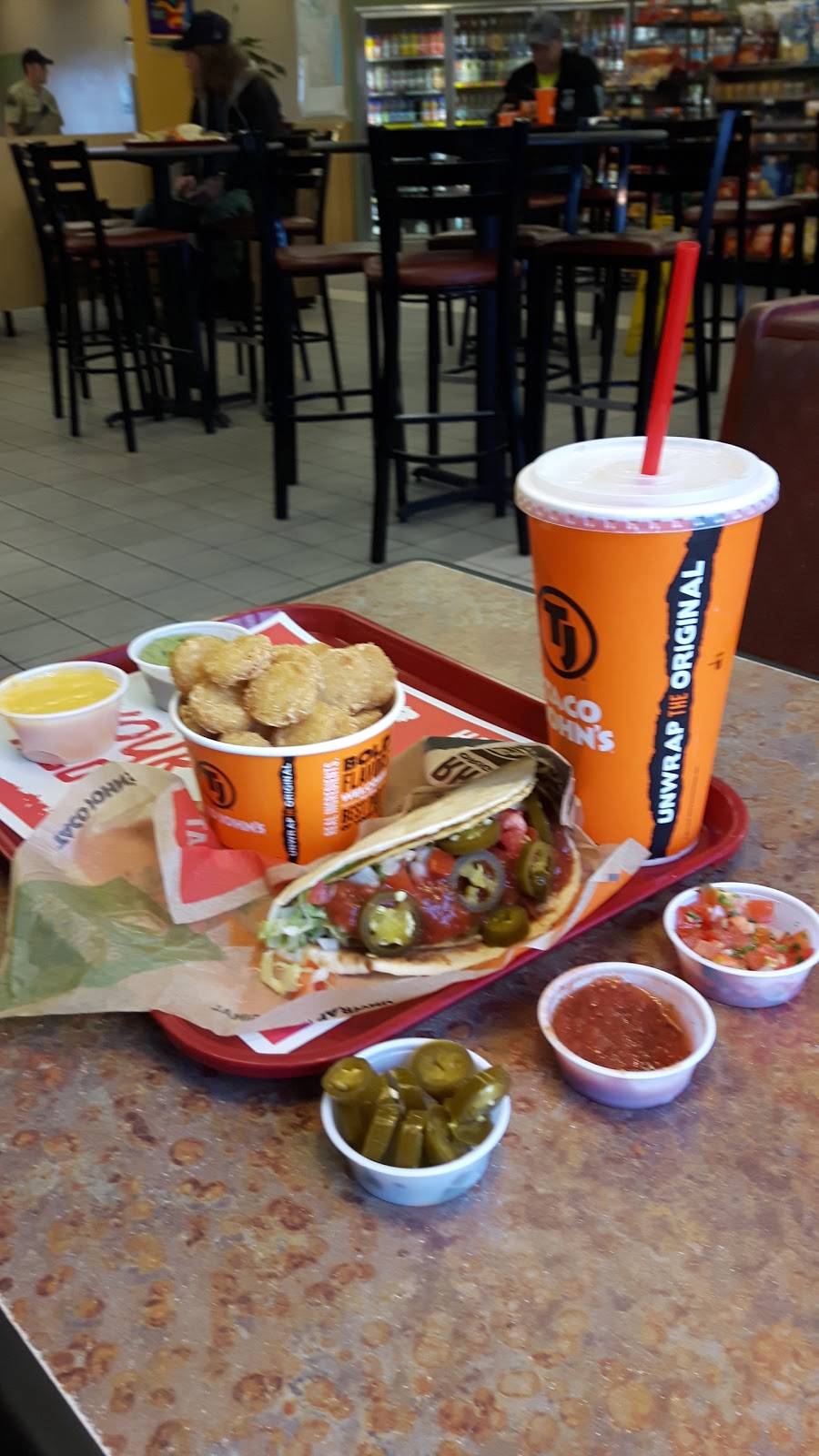 Taco Johns | restaurant | 400 Oasis Rd, Black River Falls, WI 54615, USA | 7152843010 OR +1 715-284-3010