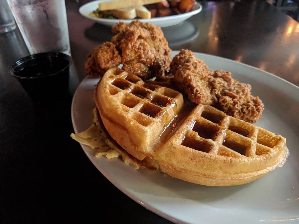 Broderick Roadhouse (Midtown) | restaurant | 1820 L St, Sacramento, CA 95811, USA | 9164699720 OR +1 916-469-9720